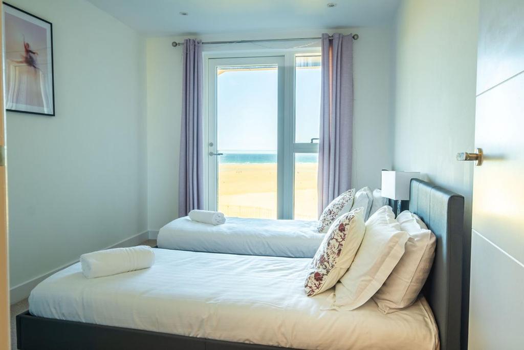 Luxury Beach Apartment 佩伦波斯 外观 照片
